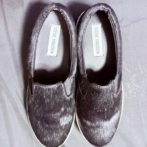 Steve Madden "Ecentric" Black Pony Hair Slip On Platform Sneakers Womens 7.5 EUC